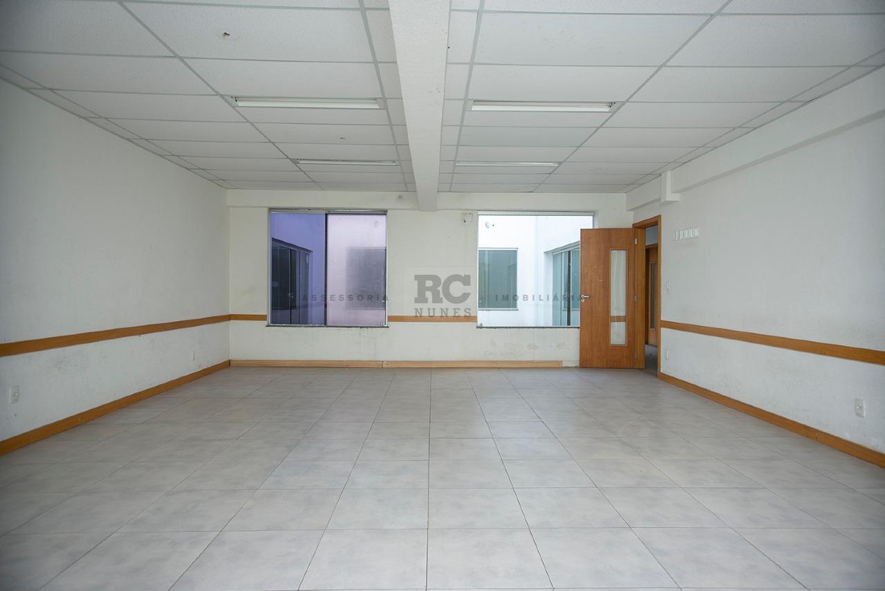 Prédio comercial para aluguel no Santa Lúcia: 